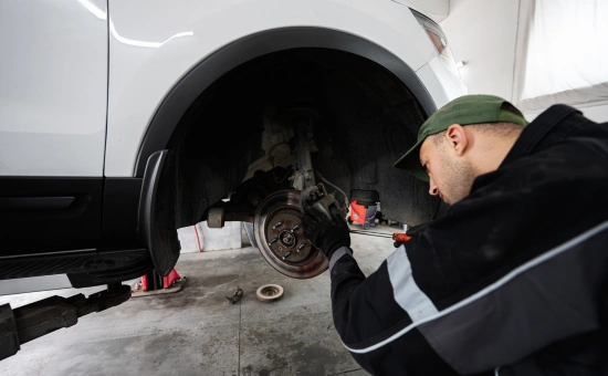 Car Brake Repair in Gurgaon 2 Car Replace Brake Pads